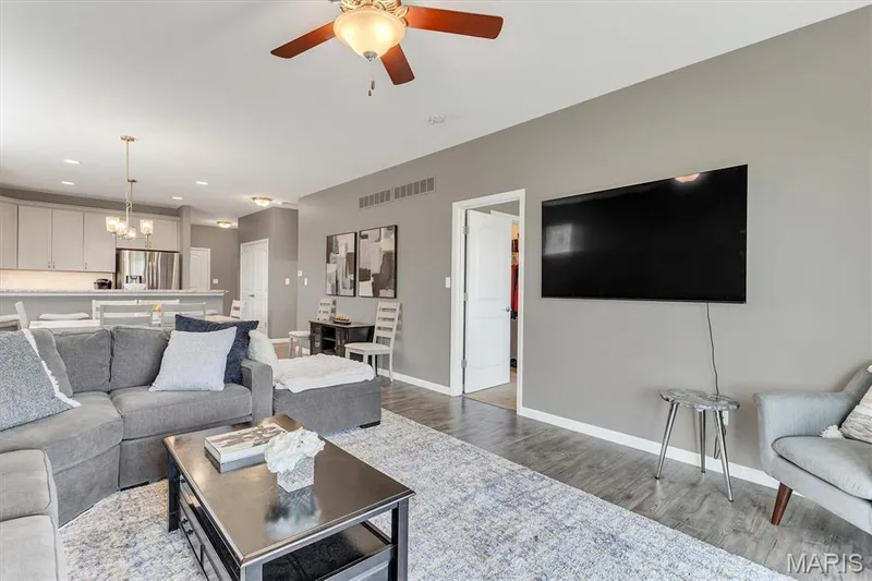 405 Copperfield Court, St Charles, MO 63301 — listing photo 23 of 55