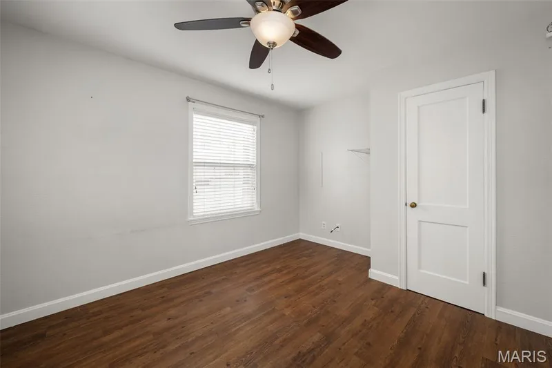 613 Schaefer Place, St Charles, MO 63301 — listing photo 10 of 27