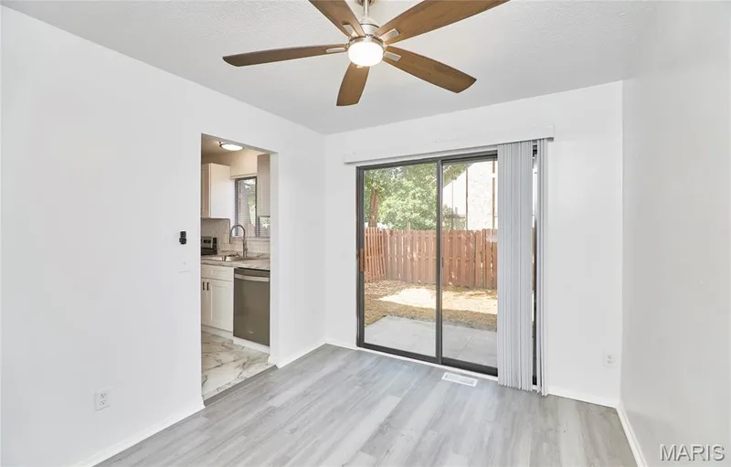 3002 San Souci Drive #3002, Lake St. Louis, MO 63367 — listing photo 7 of 30