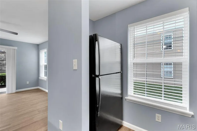 9102 Spring Creek Lane, O'Fallon, MO 63368 — listing photo 12 of 35