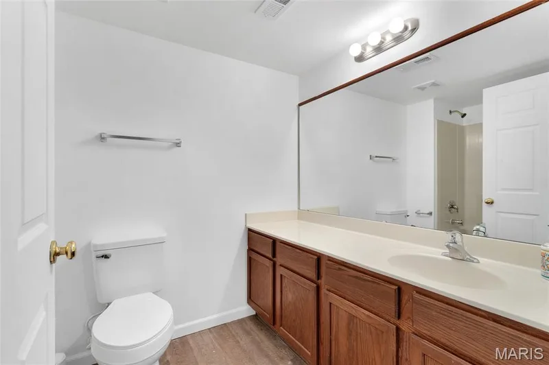 9102 Spring Creek Lane, O'Fallon, MO 63368 — listing photo 15 of 35