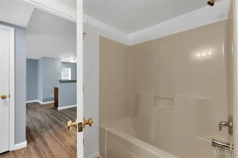 9102 Spring Creek Lane, O'Fallon, MO 63368 — listing photo 16 of 35