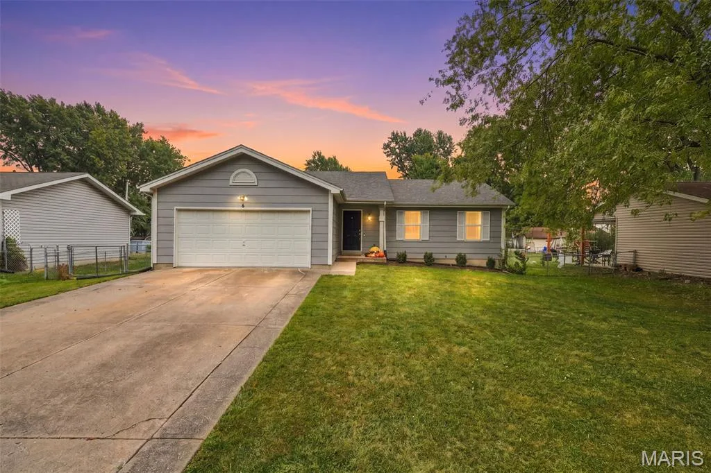 Front view — 6 S Perry Circle, O'Fallon, MO 63366