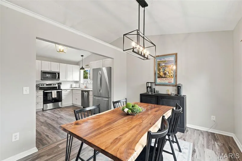Dinning open to kitchen — 6 S Perry Circle, O'Fallon, MO 63366