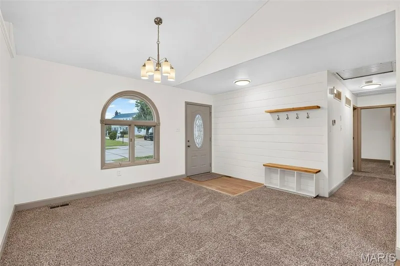 12 Lamplighter Lane, O'Fallon, MO 63368 — listing photo 5 of 45