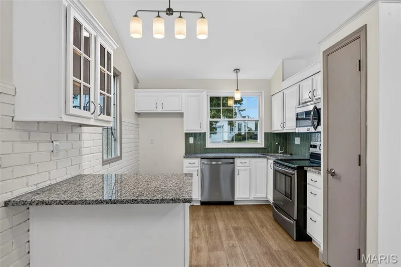 12 Lamplighter Lane, O'Fallon, MO 63368 — listing photo 11 of 45