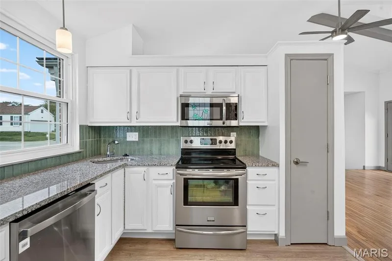 12 Lamplighter Lane, O'Fallon, MO 63368 — listing photo 13 of 45