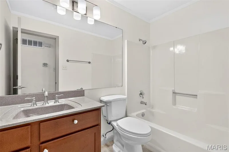 12 Lamplighter Lane, O'Fallon, MO 63368 — listing photo 20 of 45