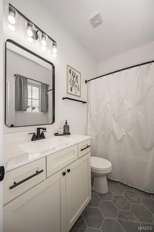 104 Copper Stone Pt, Wentzville, MO 63385 — listing photo 22 of 35