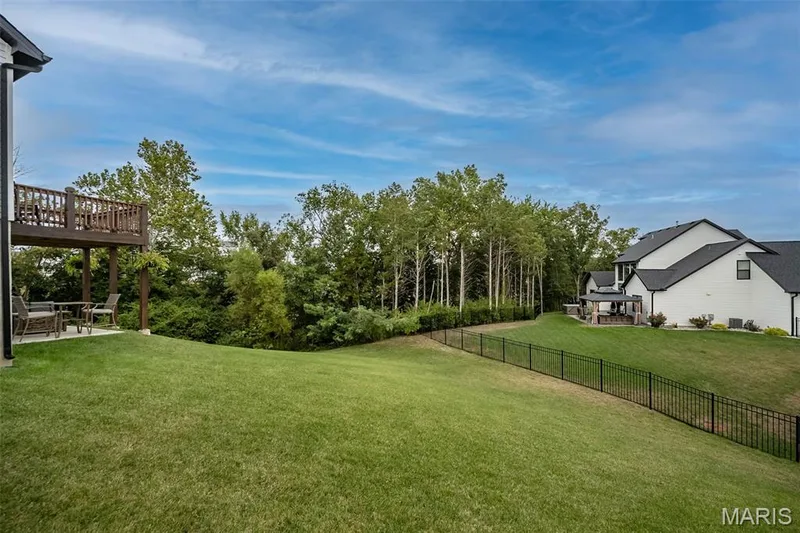 104 Copper Stone Pt, Wentzville, MO 63385 — listing photo 33 of 35
