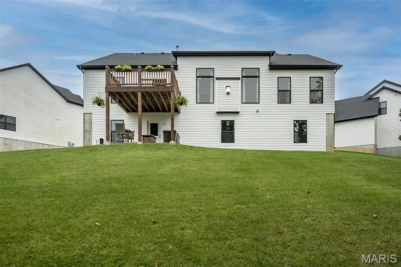 104 Copper Stone Pt, Wentzville, MO 63385 — listing photo 34 of 35