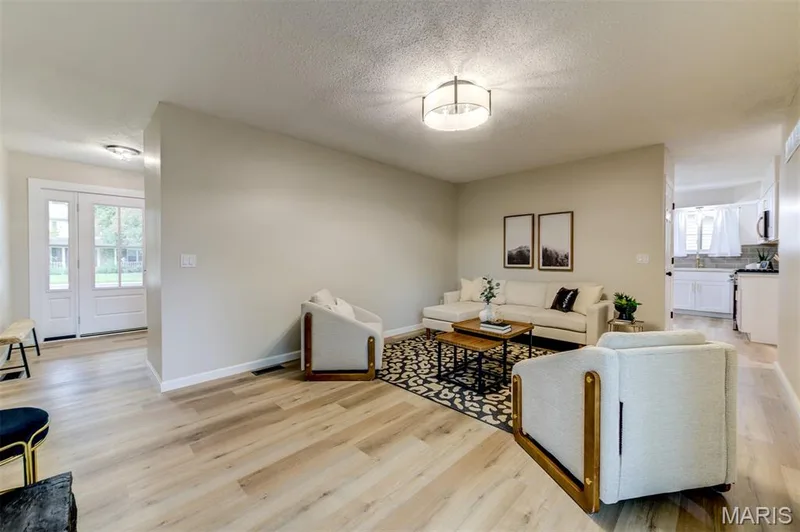 111 Park Charles Boulevard, St Peters, MO 63376 — listing photo 13 of 23