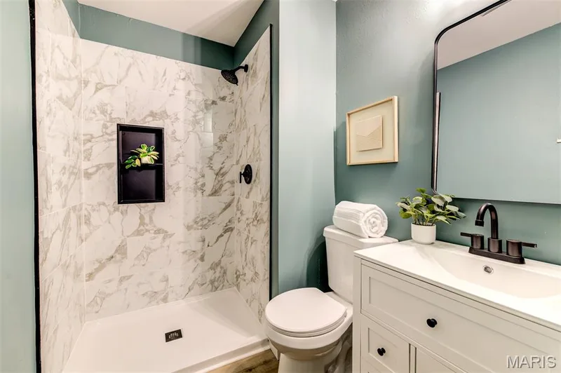 111 Park Charles Boulevard, St Peters, MO 63376 — listing photo 16 of 23