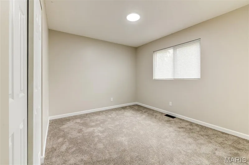 111 Park Charles Boulevard, St Peters, MO 63376 — listing photo 17 of 23