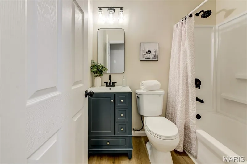 111 Park Charles Boulevard, St Peters, MO 63376 — listing photo 19 of 23