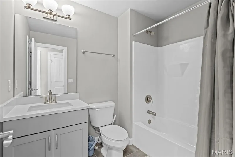 814 Mule Creek Drive, Wentzville, MO 63385 — listing photo 19 of 24