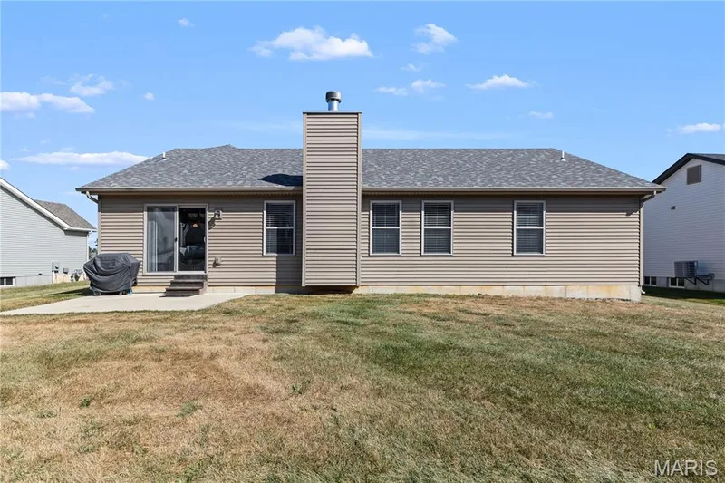 814 Mule Creek Drive, Wentzville, MO 63385 — listing photo 22 of 24