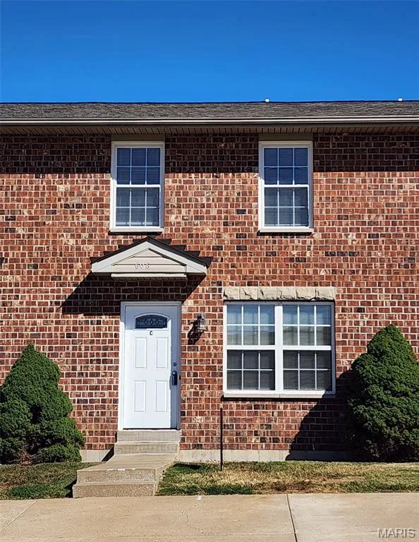 606 Linda Lane #C, Wentzville, MO 63385 — listing photo 1 of 20