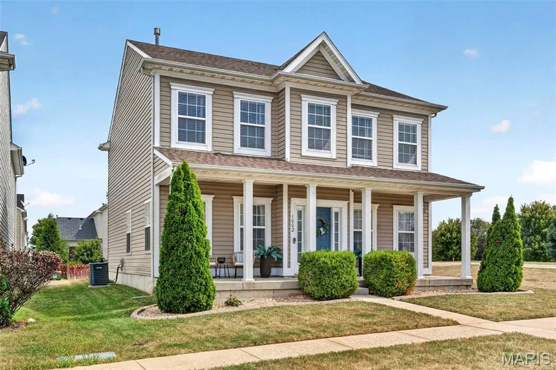 1002 Glengarry Drive, Wentzville, MO 63385 — listing photo 6 of 39