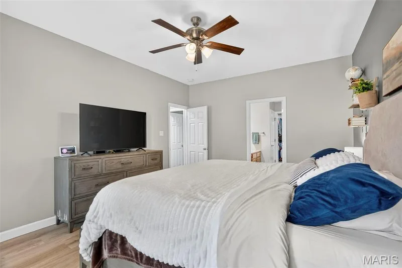 1002 Glengarry Drive, Wentzville, MO 63385 — listing photo 20 of 39