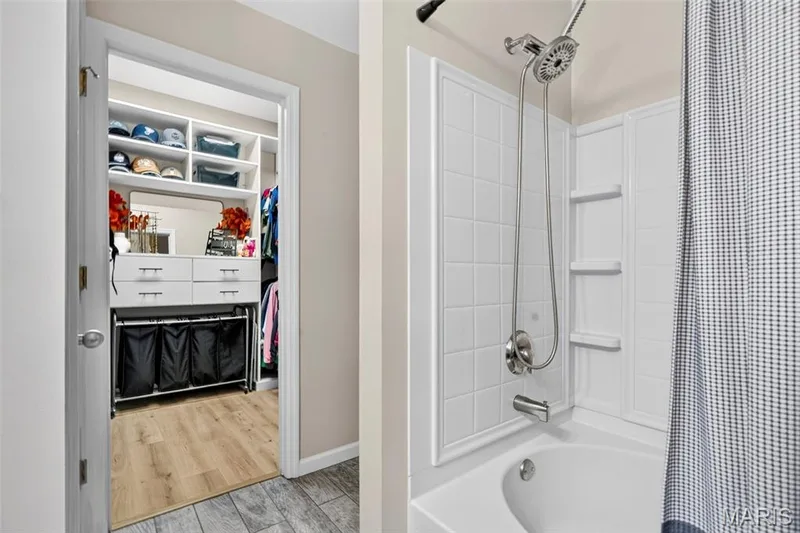 1002 Glengarry Drive, Wentzville, MO 63385 — listing photo 22 of 39
