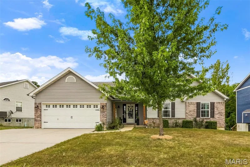 1840 Autumn Trail, Wentzville, MO β listing photo 1