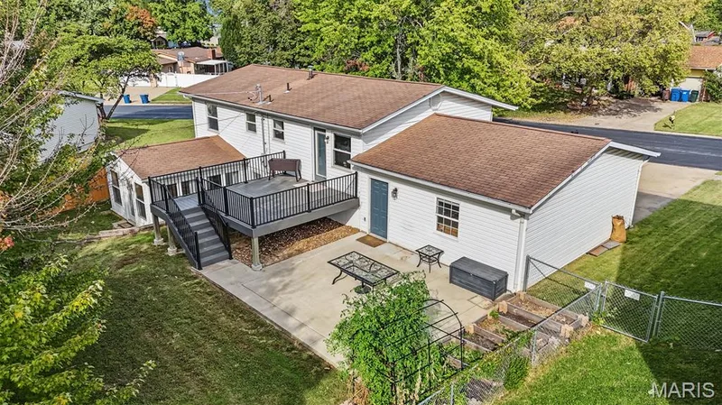 3413 Greiner Drive, St Charles, MO 63301 — listing photo 24 of 30