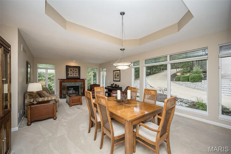 18852 Highwood Estates Drive, Wildwood, MO 63069 — listing photo 7 of 97