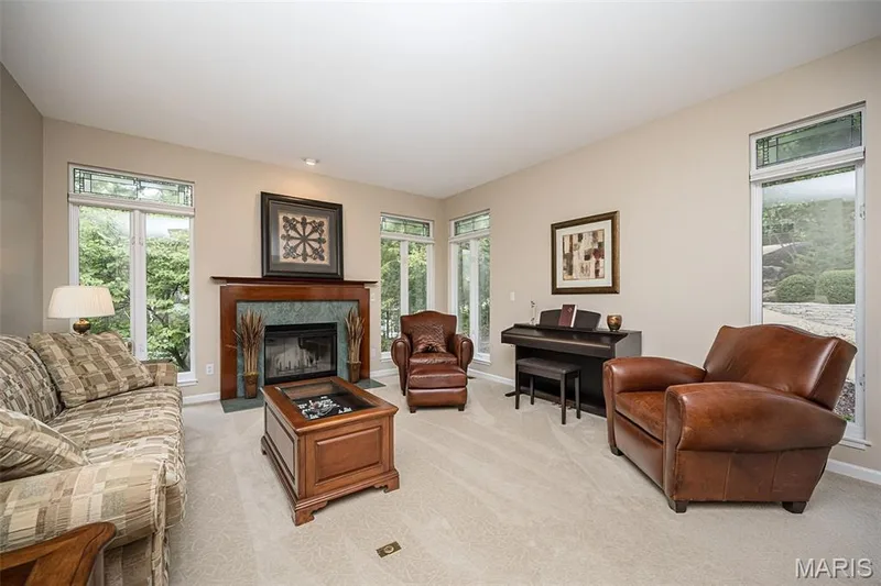 18852 Highwood Estates Drive, Wildwood, MO 63069 — listing photo 10 of 97