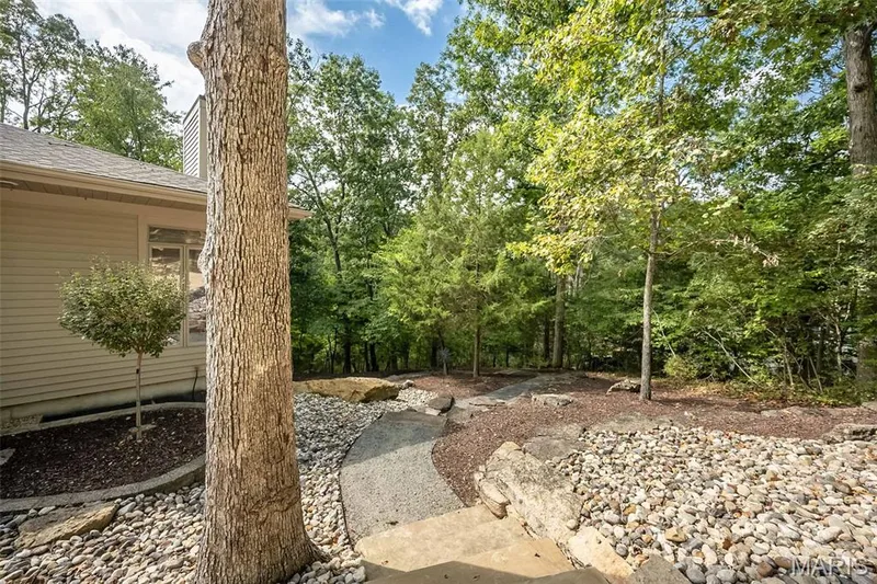 18852 Highwood Estates Drive, Wildwood, MO 63069 — listing photo 60 of 97