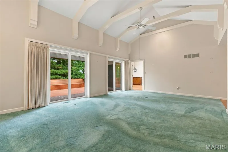 14619 Hunters Point, Chesterfield, MO 63017 — listing photo 11 of 49