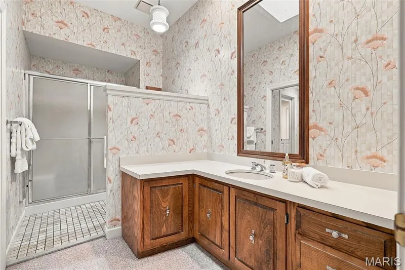 14619 Hunters Point, Chesterfield, MO 63017 — listing photo 23 of 49