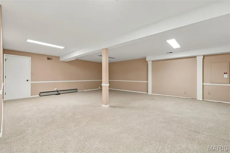 14619 Hunters Point, Chesterfield, MO 63017 — listing photo 34 of 49
