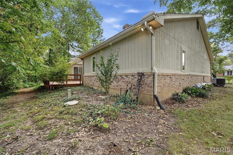 14619 Hunters Point, Chesterfield, MO 63017 — listing photo 42 of 49