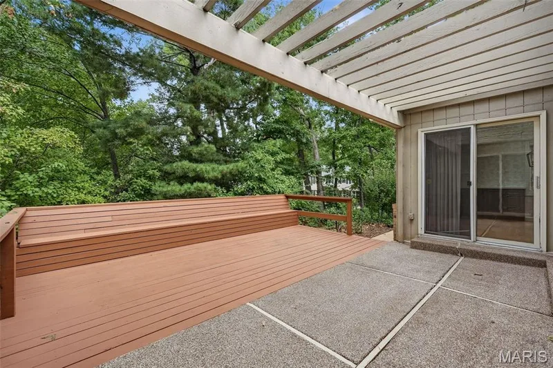 14619 Hunters Point, Chesterfield, MO 63017 — listing photo 45 of 49