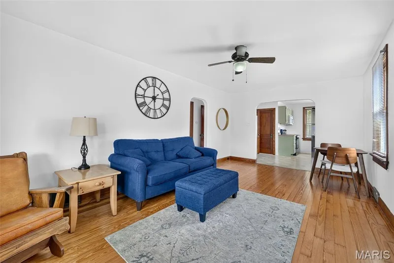 1618 Muegge Road, St Charles, MO 63303 — listing photo 3 of 15