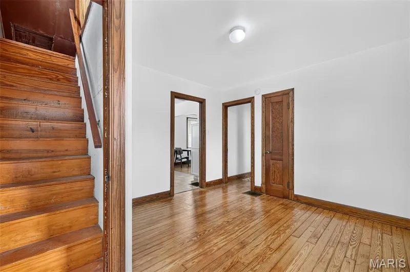 1618 Muegge Road, St Charles, MO 63303 — listing photo 9 of 15