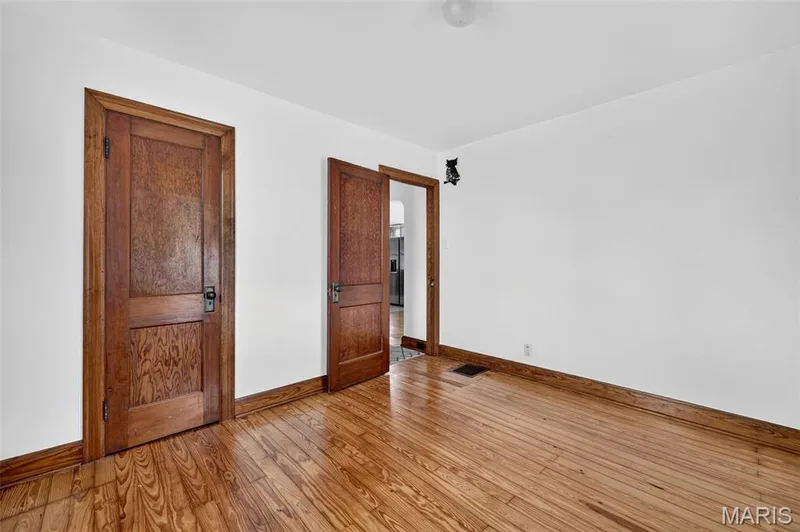 1618 Muegge Road, St Charles, MO 63303 — listing photo 13 of 15