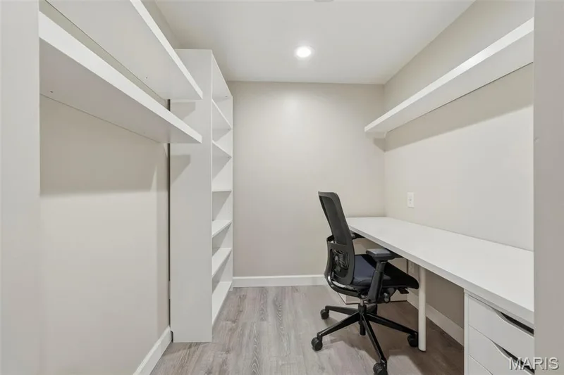 Lower-Level Office with built in shelves and desk. — 386 Beckley Place, St Charles, MO 63304