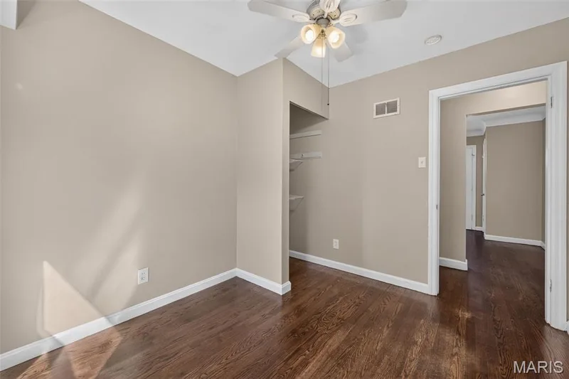 728 Pine Street, St Charles, MO 63301 — listing photo 22 of 41