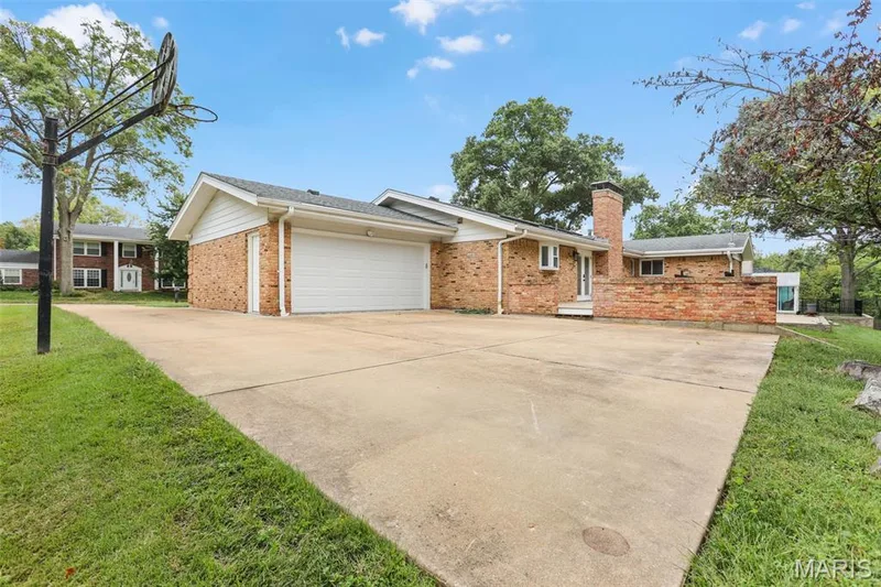 214 Glen Cove Drive, Chesterfield, MO 63017 — listing photo 40 of 40