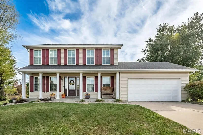 4863 Greenburg Drive, St Peters, MO 63304 — listing photo 2 of 63