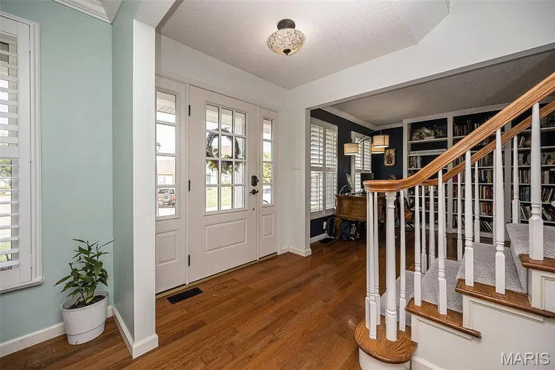 4863 Greenburg Drive, St Peters, MO 63304 — listing photo 6 of 63