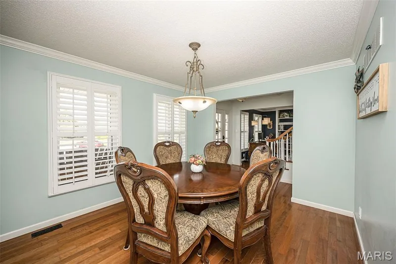 4863 Greenburg Drive, St Peters, MO 63304 — listing photo 13 of 63