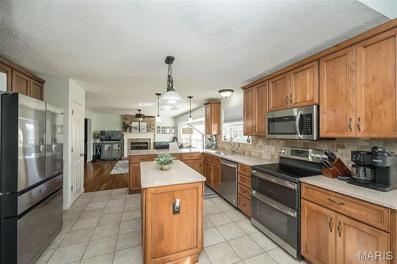 4863 Greenburg Drive, St Peters, MO 63304 — listing photo 23 of 63