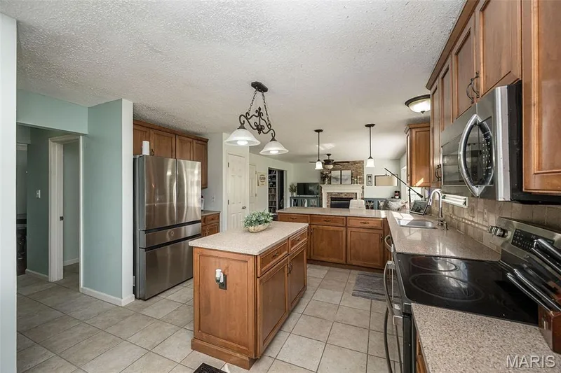 4863 Greenburg Drive, St Peters, MO 63304 — listing photo 24 of 63