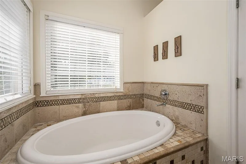 4863 Greenburg Drive, St Peters, MO 63304 — listing photo 36 of 63