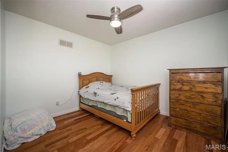 4863 Greenburg Drive, St Peters, MO 63304 — listing photo 41 of 63