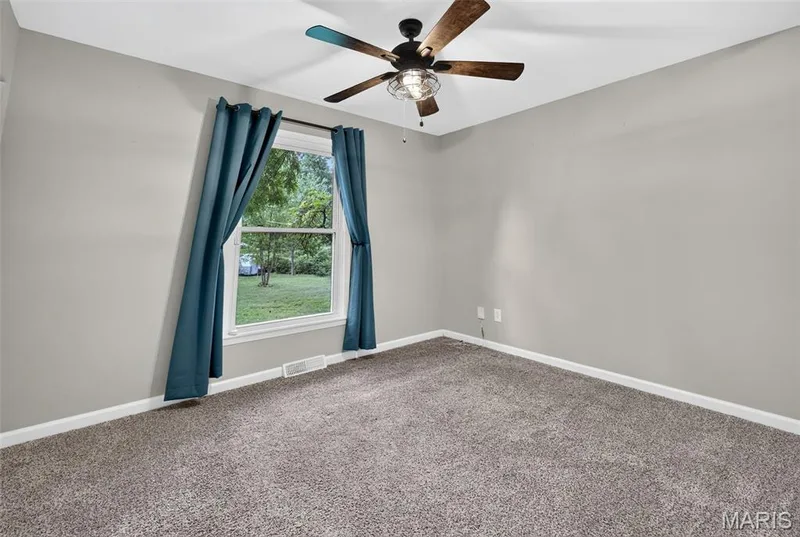 11 Highland Drive, St Charles, MO 63303 — listing photo 22 of 42