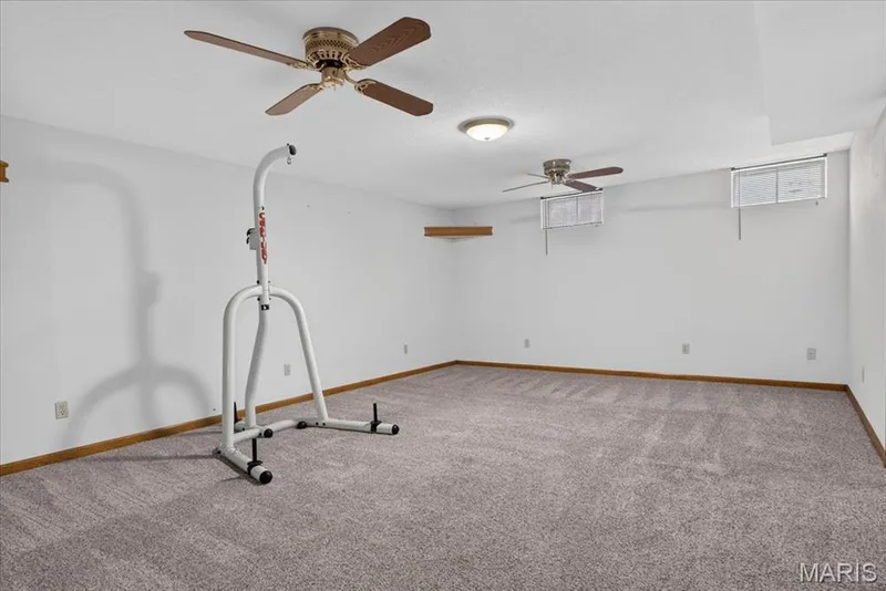 935 W Weybridge Court, St Charles, MO 63304 — listing photo 31 of 45
